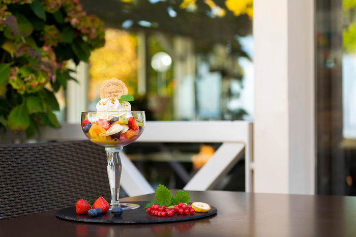 Eisbecher im Gastgarten